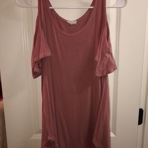 cute off the shoulder shirt!